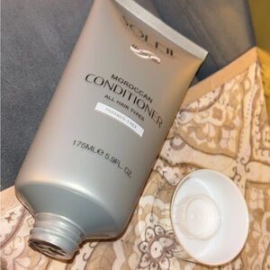 Moroccan Conditioner - Sleek Gray